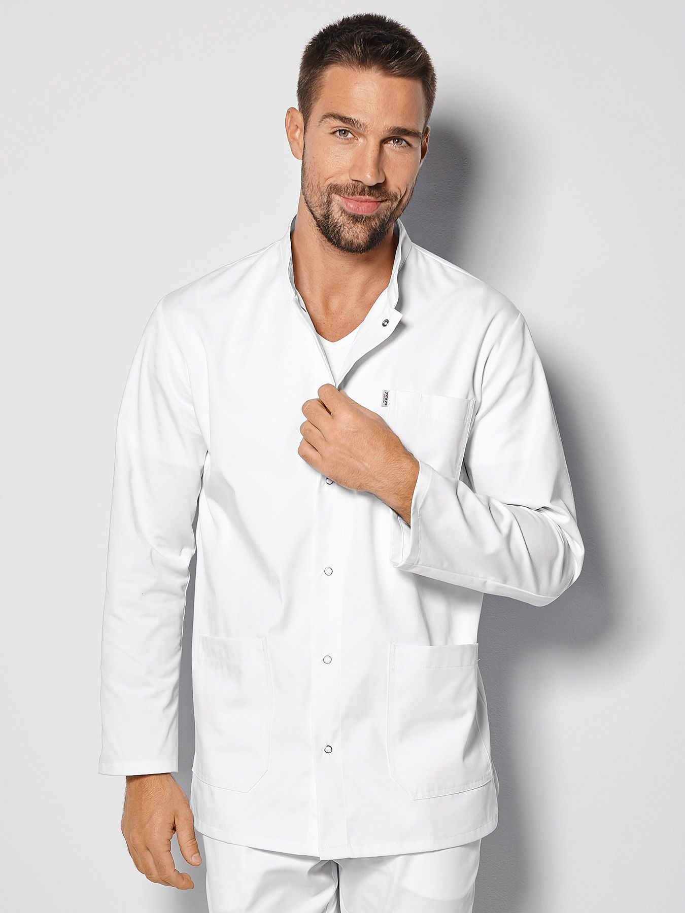 Blouse médicale avec boutonnière à pressions